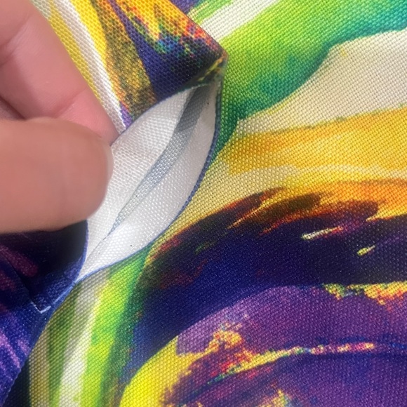 FINAL PRICE NWT MARDI GRAS FLAG - Picture 4 of 4
